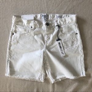 William Rast White Short Size 26